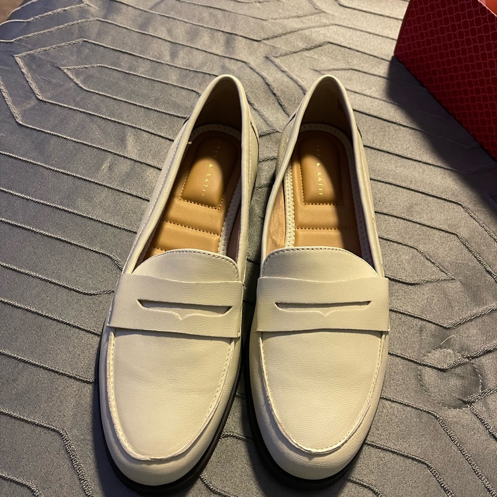Kelly& Katie loafers